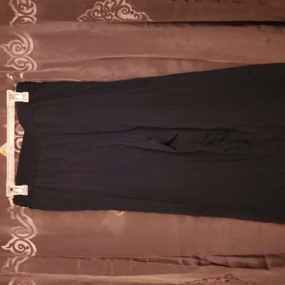 Black Long Flowy Pants - Picture 2 of 2